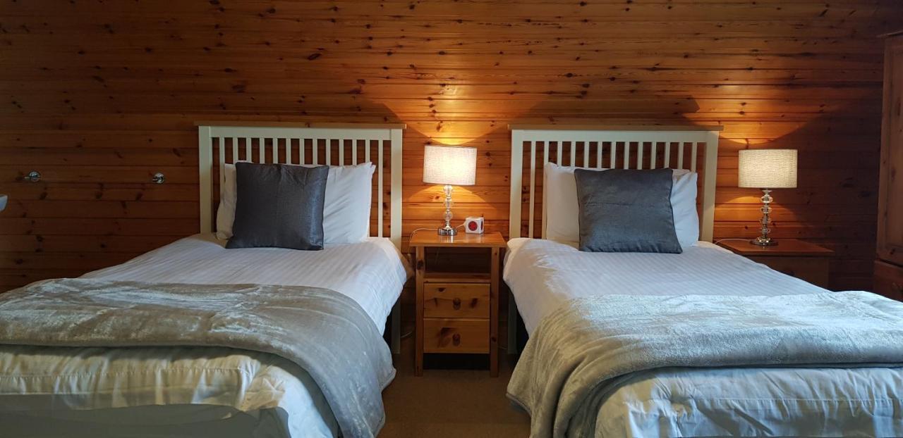 คาร์น มอร์ เบด แอนด์ เบรกฟาสต์ Bed & Breakfast อาวีมอร์ ภายนอก รูปภาพ