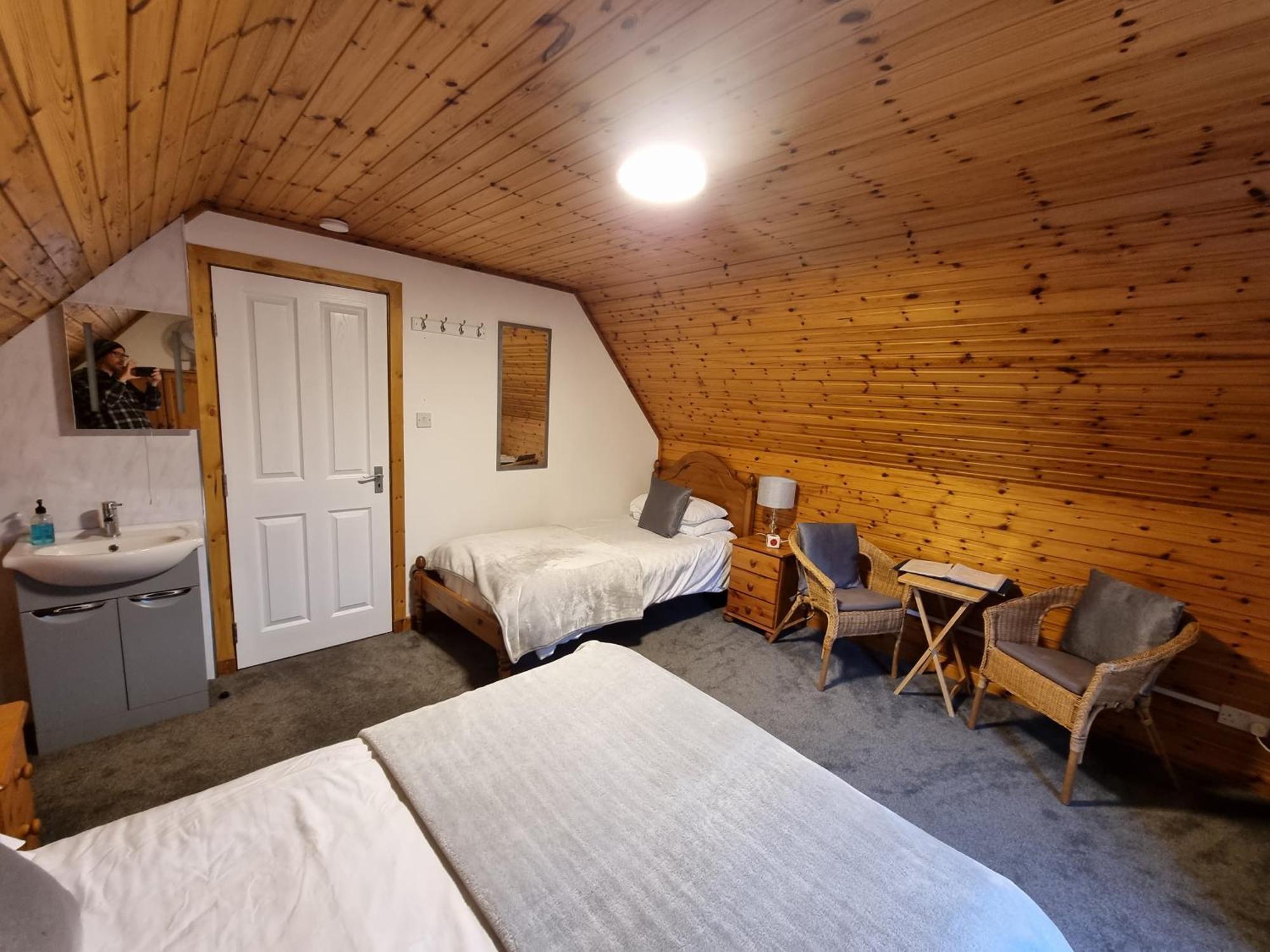 คาร์น มอร์ เบด แอนด์ เบรกฟาสต์ Bed & Breakfast อาวีมอร์ ห้อง รูปภาพ