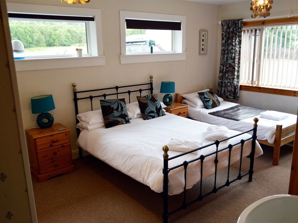 คาร์น มอร์ เบด แอนด์ เบรกฟาสต์ Bed & Breakfast อาวีมอร์ ภายนอก รูปภาพ